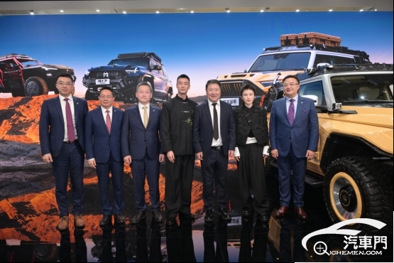 越野巅峰 领潮高定 东风猛士科技携三款新品亮相北京车展